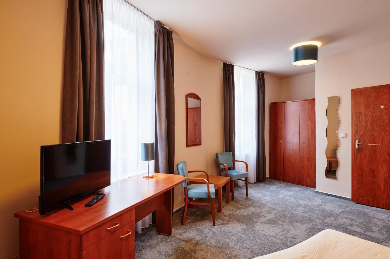 Hotel Terasa Vimperk Kültér fotó