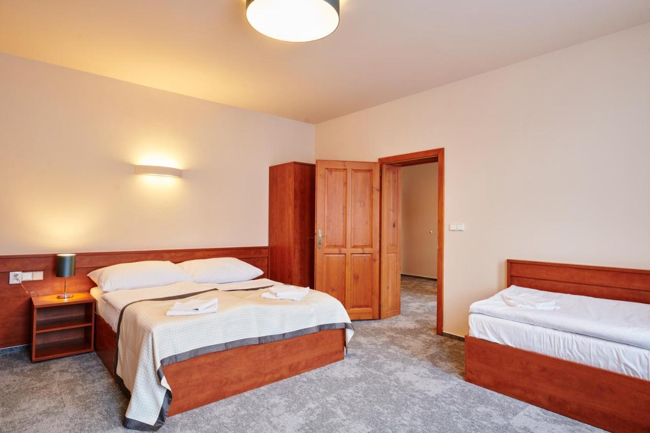 Hotel Terasa Vimperk Kültér fotó