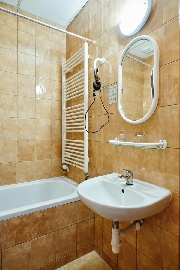 Hotel Terasa Vimperk Kültér fotó
