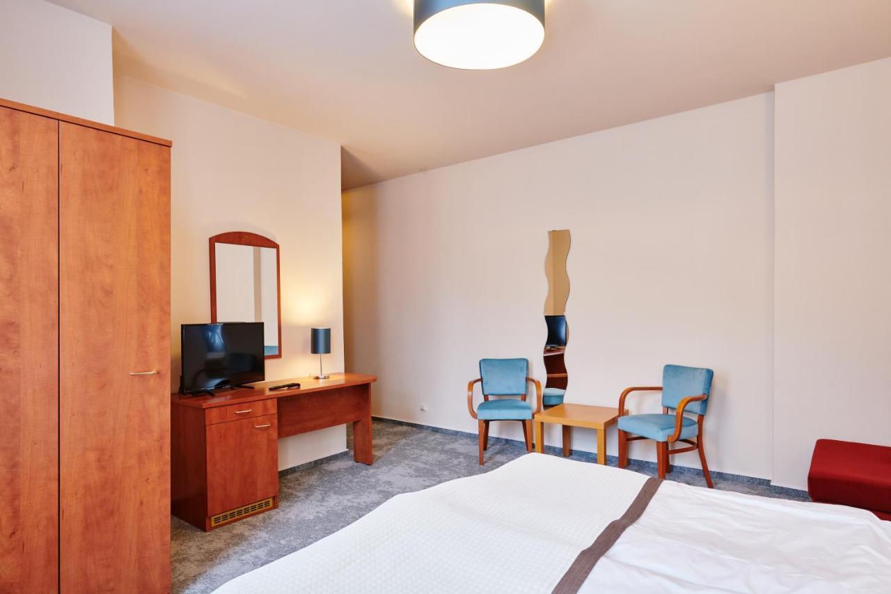 Hotel Terasa Vimperk Kültér fotó