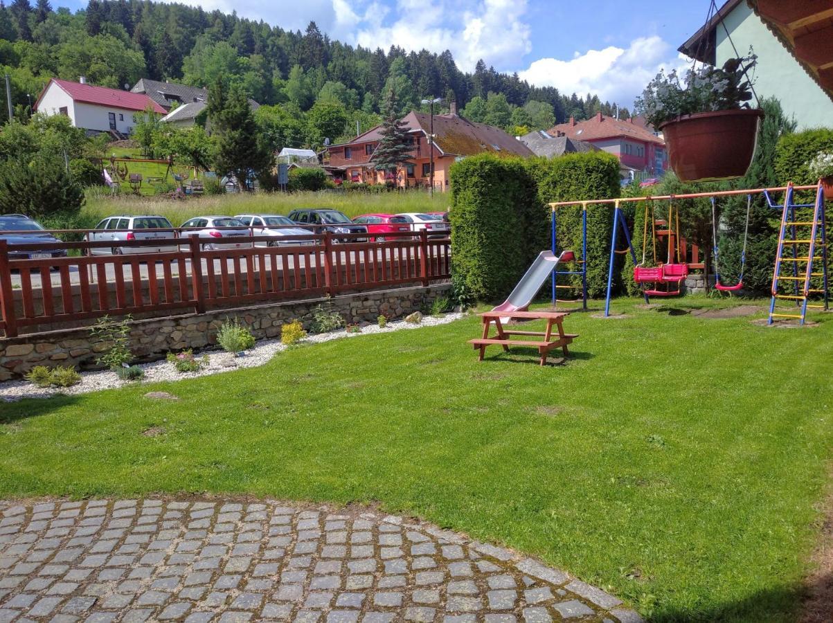 Hotel Terasa Vimperk Kültér fotó